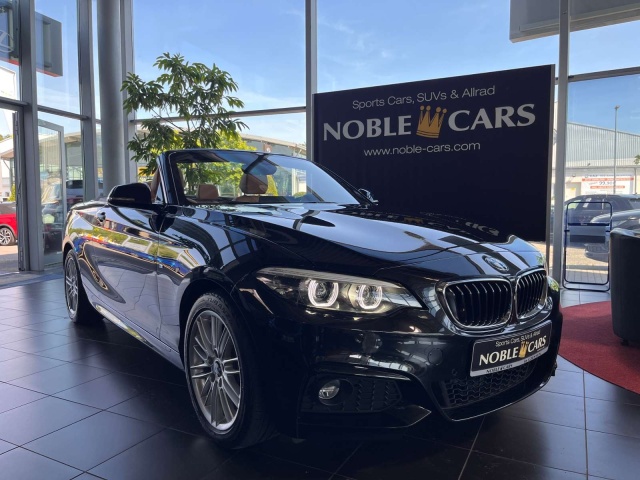 BMW 220