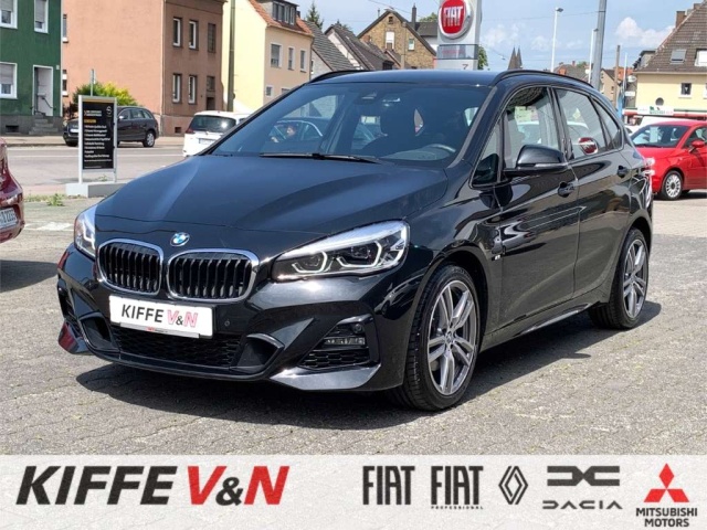 BMW 220
