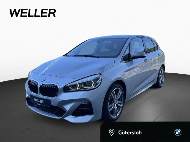 BMW 220