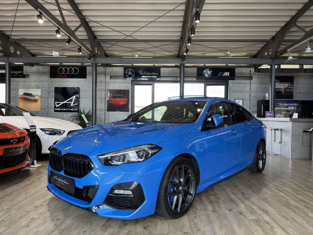 BMW 220