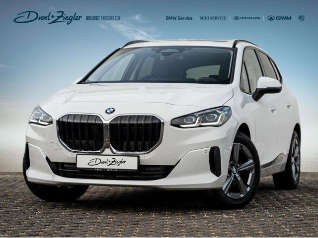 BMW 220