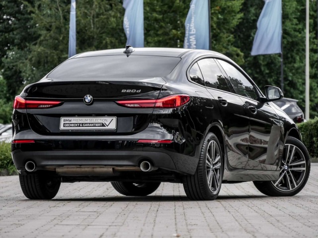 BMW 220