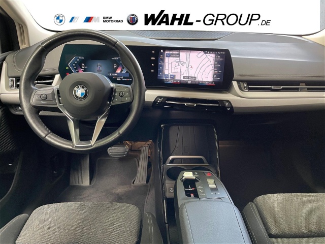 BMW 220