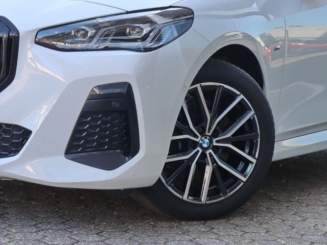 BMW 223