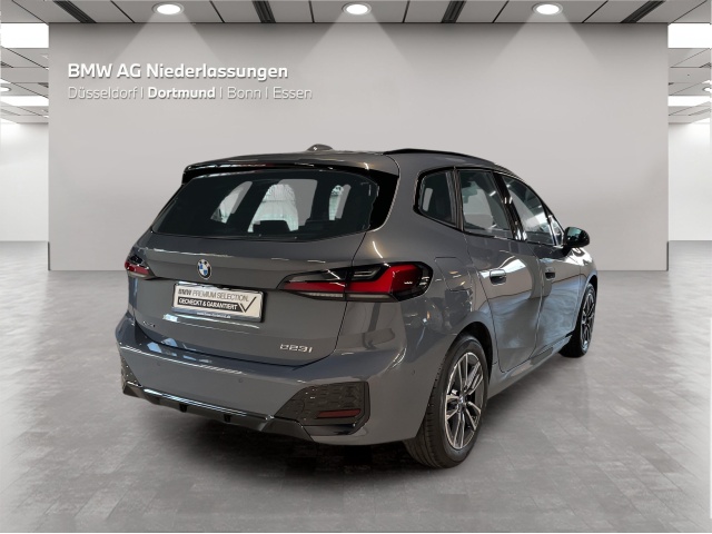 BMW 223