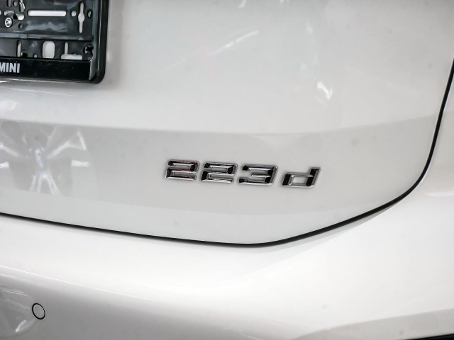BMW 223
