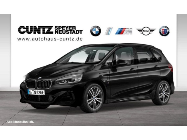 BMW 225