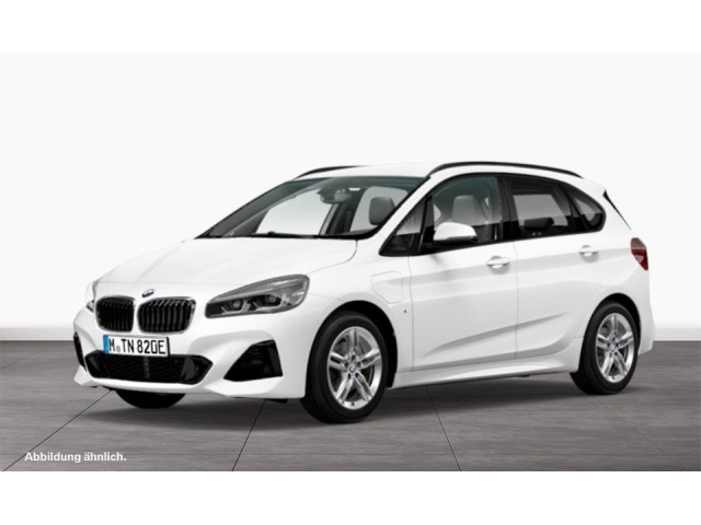 BMW 225