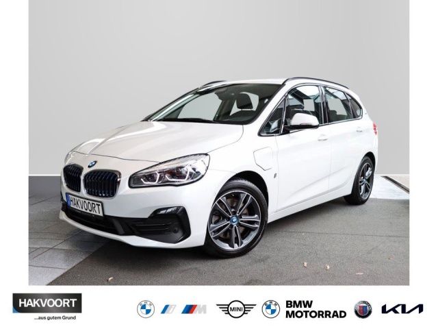 BMW 225