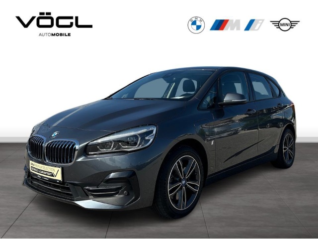 BMW 225