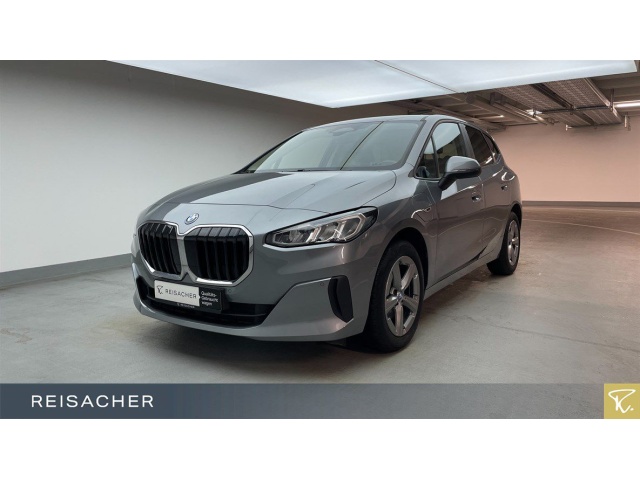 BMW 225