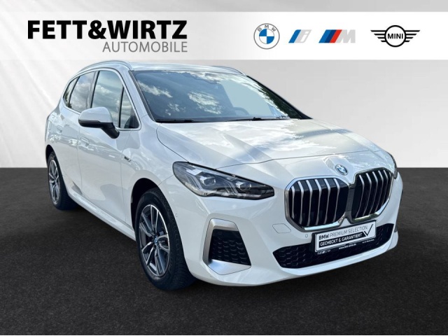 BMW 225