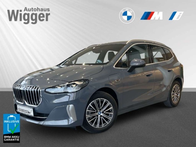 BMW 225
