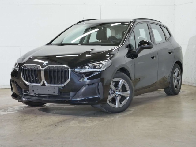 BMW 225