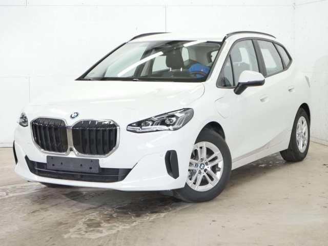 BMW 225