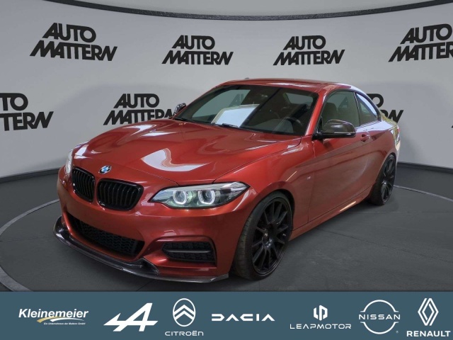 BMW 225