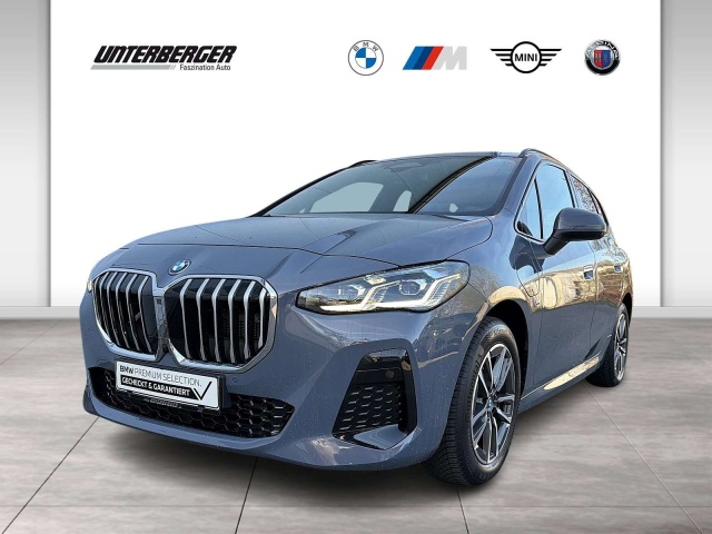 BMW 225