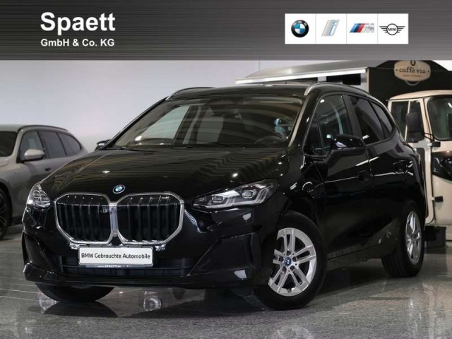 BMW 225