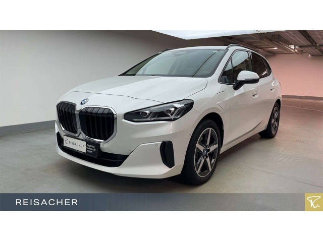 BMW 225