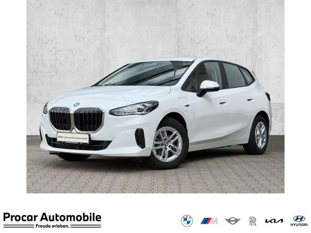 BMW 225