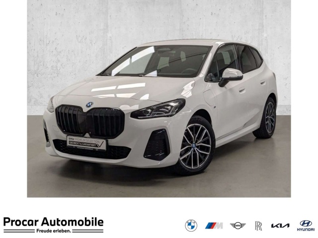 BMW 225