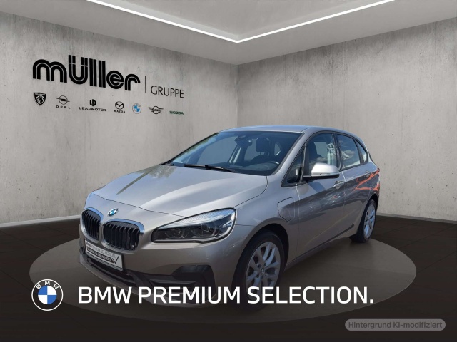 BMW 225
