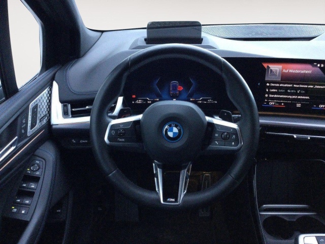 BMW 225