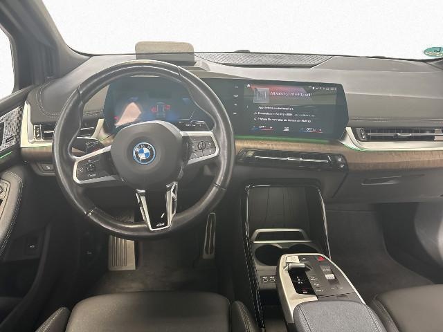 BMW 225