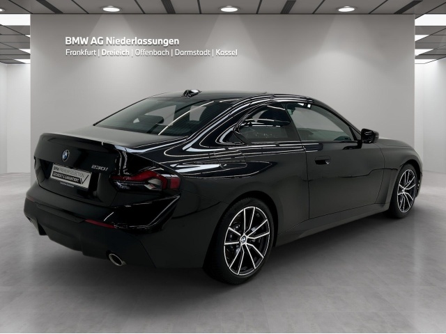 BMW 230
