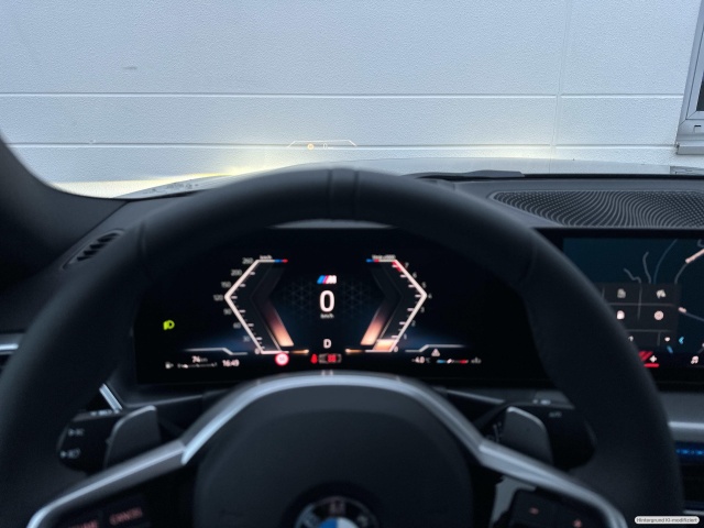 BMW 230