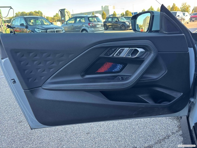 BMW 230