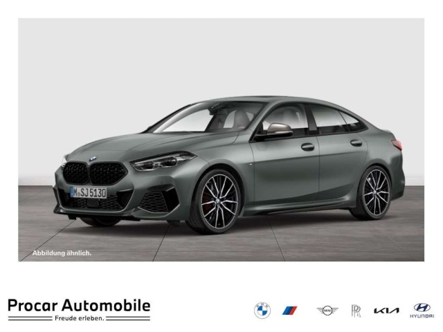 BMW 235