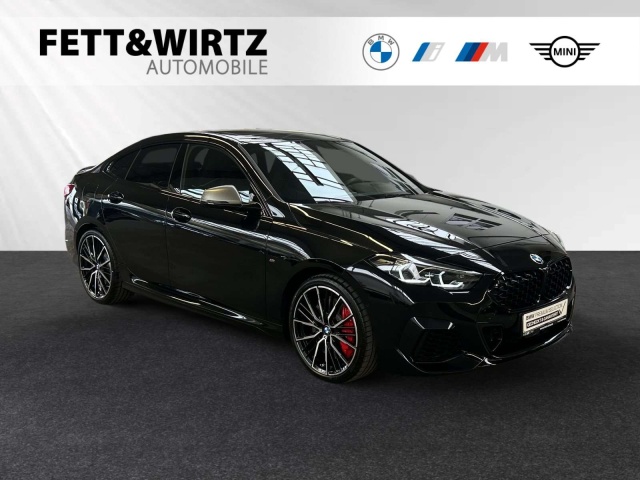 BMW 235