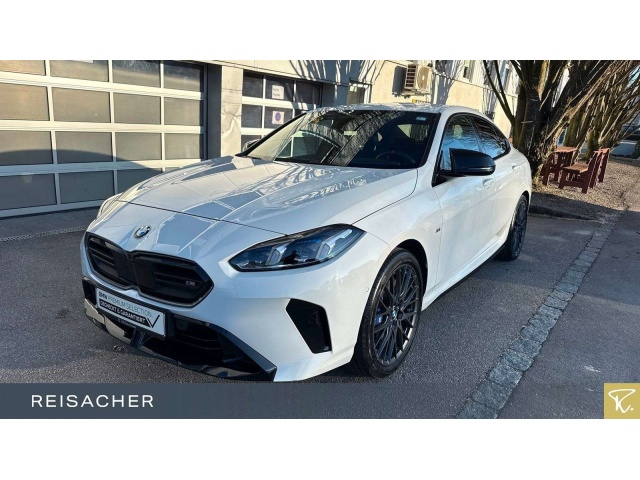 BMW 235