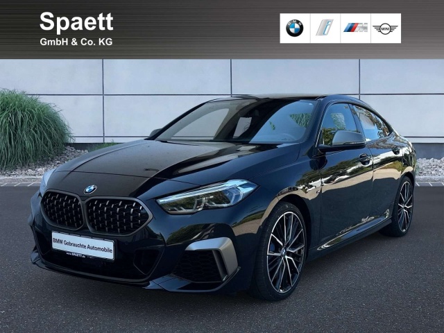 BMW 235