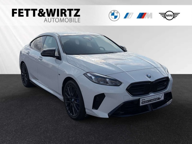 BMW 235