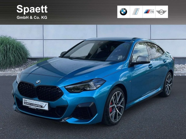 BMW 235