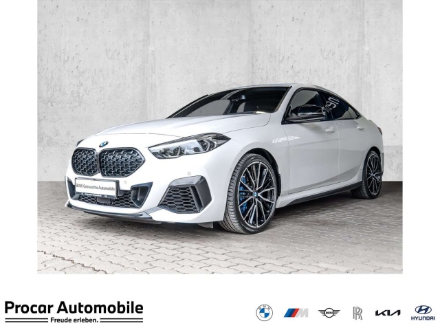 BMW 235