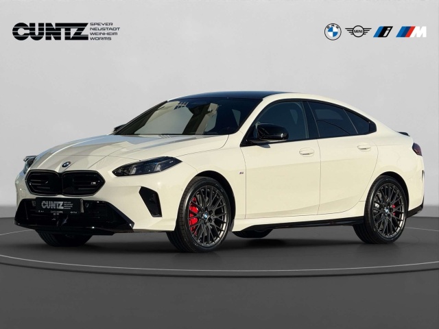BMW 235