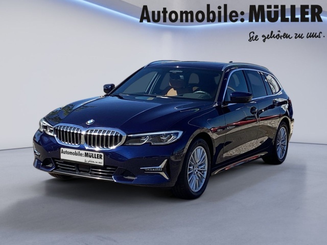 BMW 330