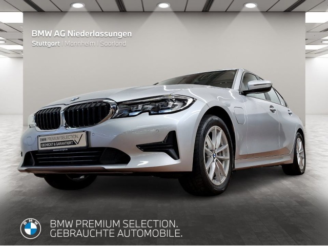 BMW 330
