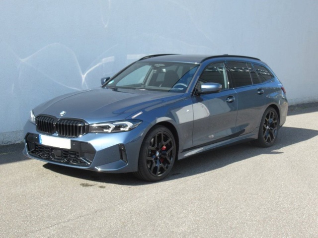 BMW 330
