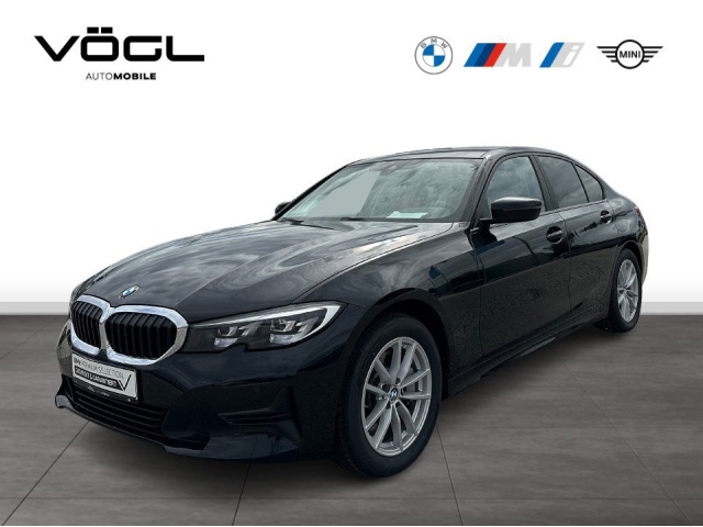BMW 330