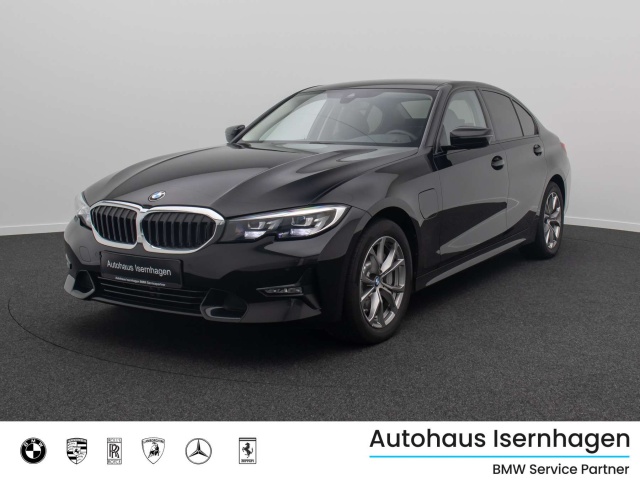 BMW 330