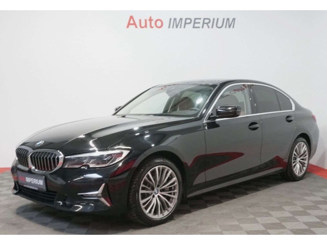BMW 330