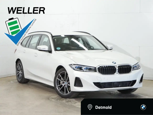 BMW 330