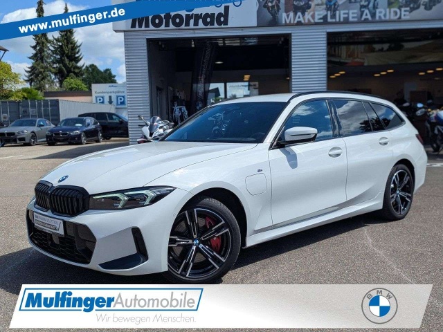 BMW 330