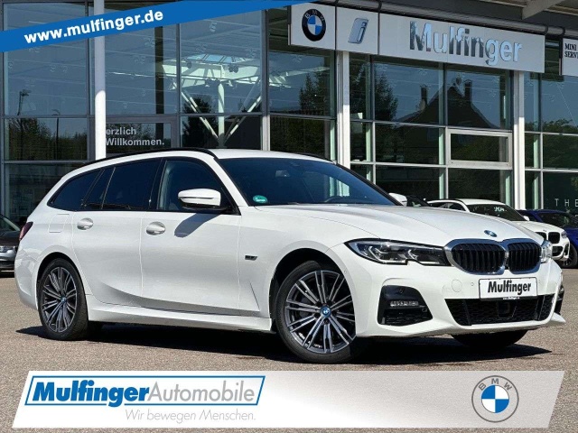 BMW 330