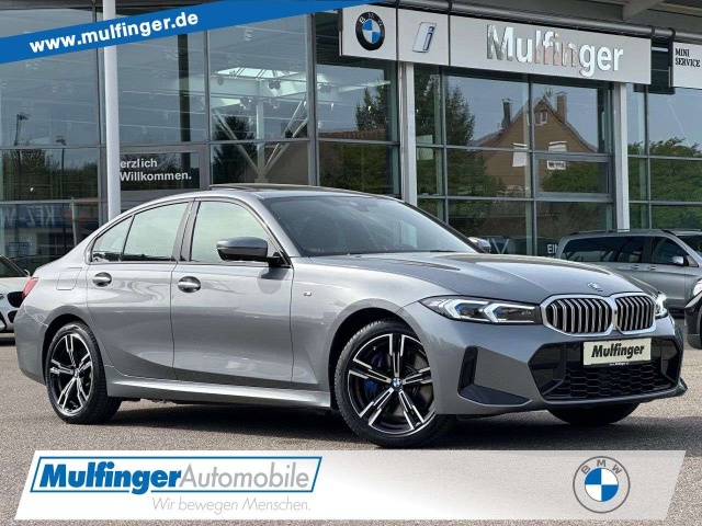 BMW 330