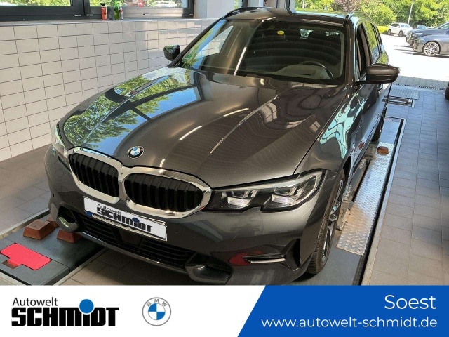 BMW 330